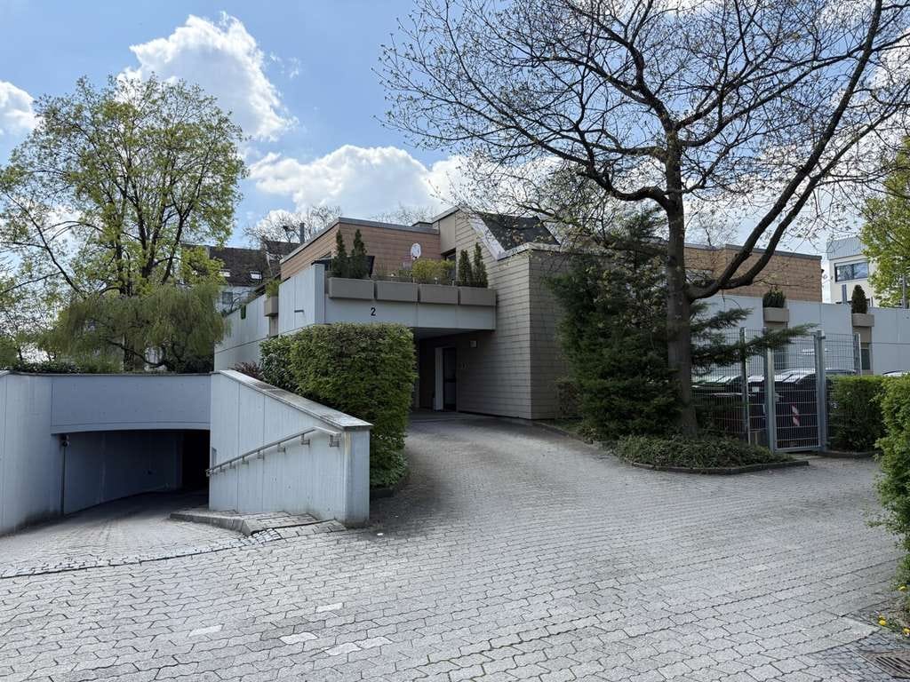 Immobilie in Stadtbergen - Penthouse-Wohnung mit großer Terrasse und 2 TG-Stellplätze *Stadtbergen* - Bild 1