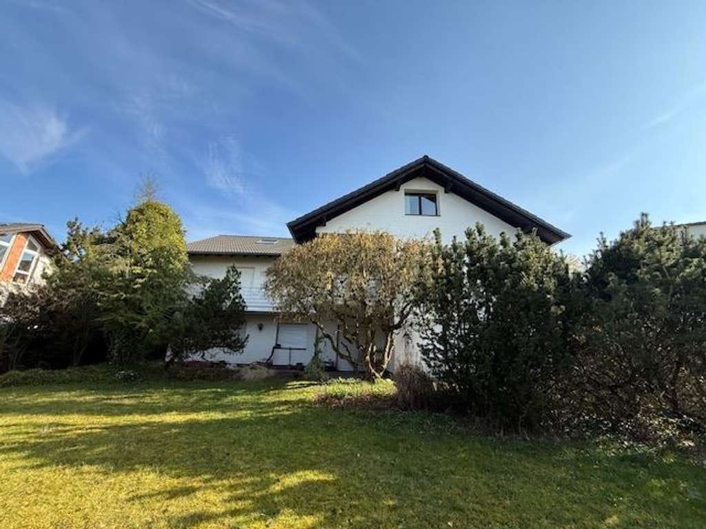 Immobilie in Ronneburg - ***gepflegtes Einfamilienhaus mit Einliegerwohnung in Feldrandlage*** - Bild 1