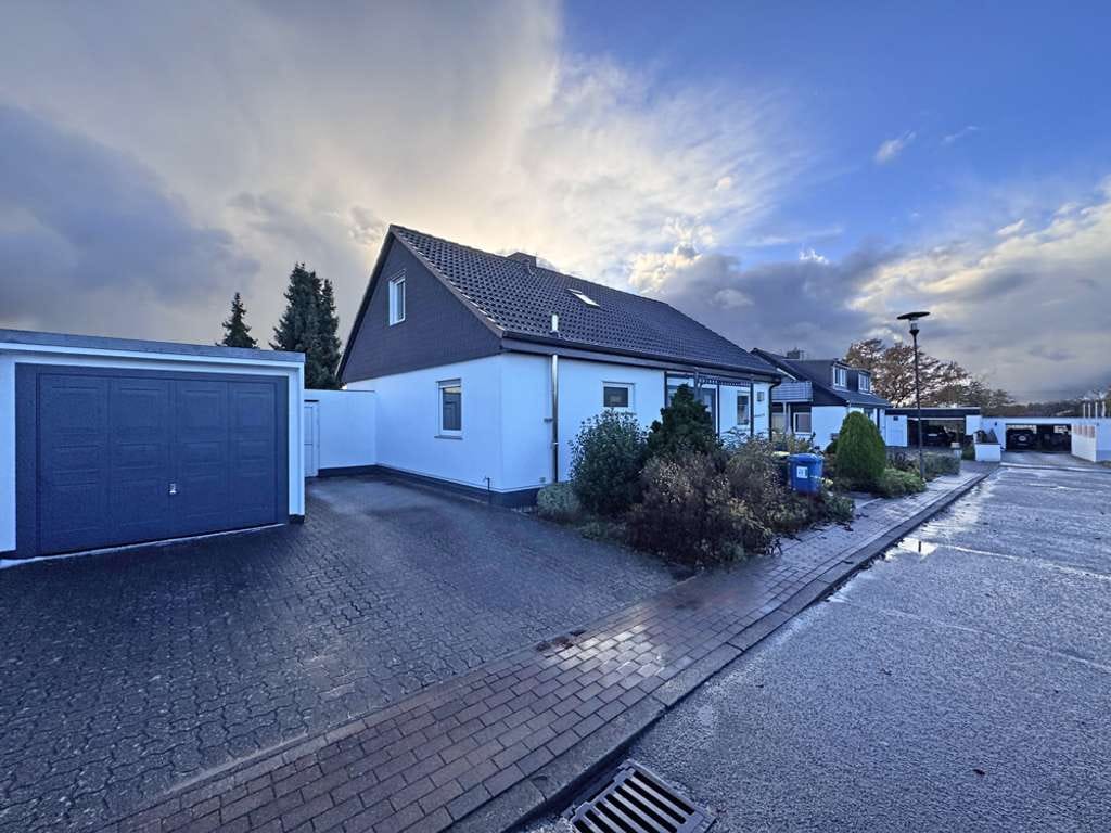 Immobilie in Hamberge - Hamberge: Modernisiertes Einfamilienhaus mit Garage, Wohnkeller und Südgrundstück - Bild 1