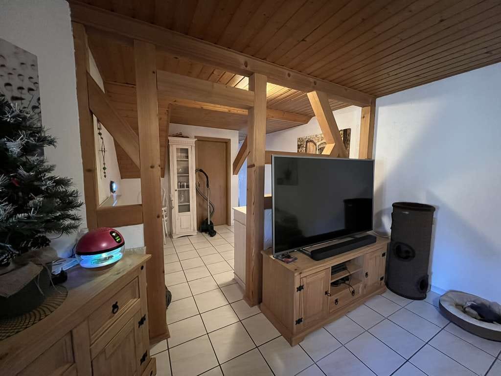 Immobilie in Ansbach - Großzügige 4 Zimmer Wohnung mit Dachterrasse und Garage - Bild 2