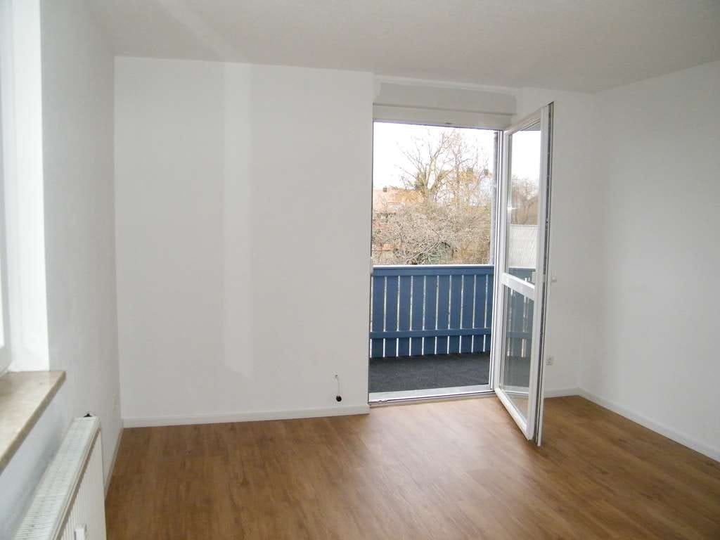 Immobilie in Plößberg - 2-Zimmer-ETW mit Carport als Renditeobjekt - betreutes Wohnen - Bild 4