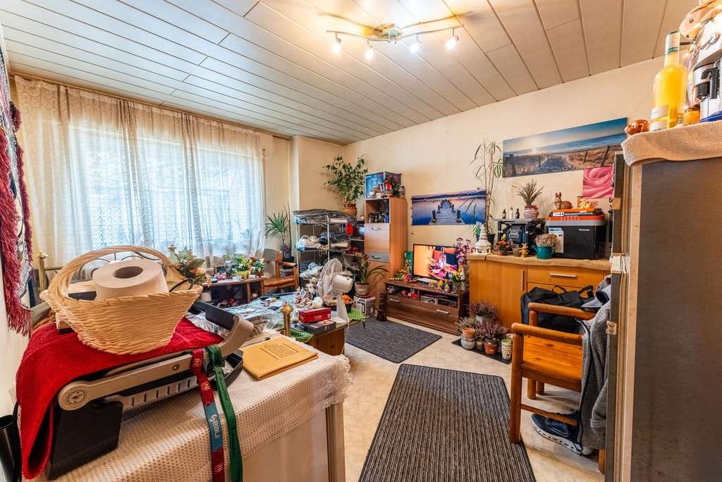 Immobilie in Polch - Renovierungsbedürftiges Mehrgenerationenhaus mit 2 Garagen
in Polch-Ruitsch zu verkaufen - Bild 3