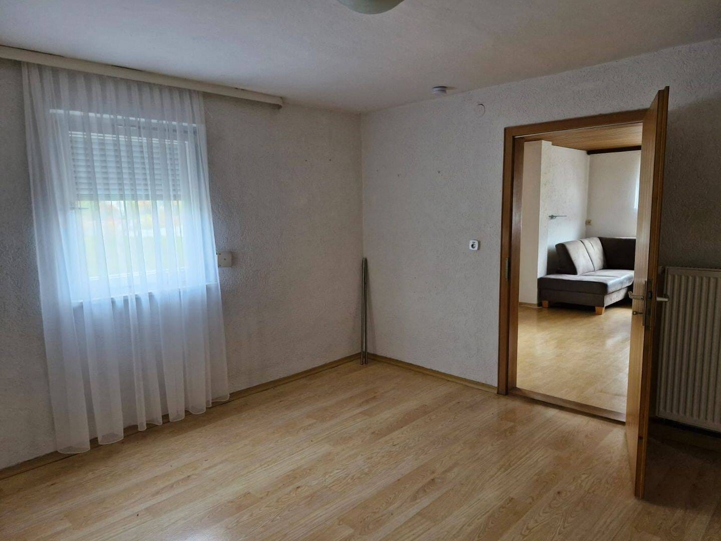Immobilie in Viechtach - Freistehendes Wohnhaus in der Stadt Viechtach - Bild 3