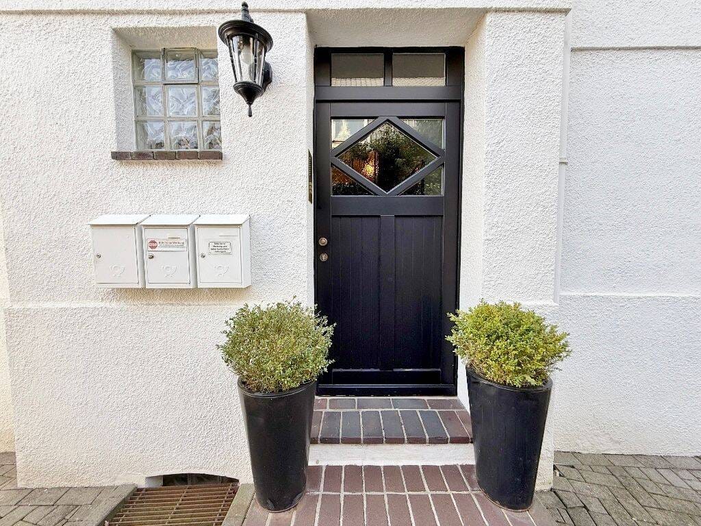 Immobilie in Delmenhorst - Altbau-Villa mit drei Wohneinheiten im Herzen von Delmenhorst! - Bild 2