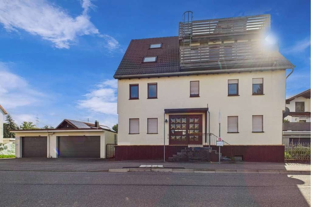 Immobilie in Ilsfeld - Einzigartige Wohnung mit Penthouse Charakter in Ilsfeld. - Bild 0