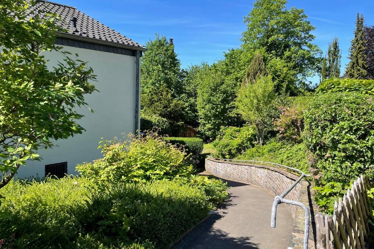Immobilie in Gerolstein - Raum für Familie und Weitblick - Einfamilienhaus in Gerolstein - Bild 2