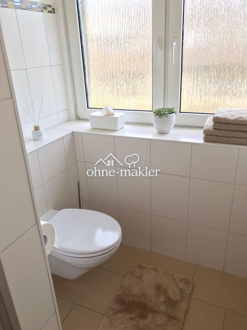 Immobilie in Reinfeld - DHH mit 2 Wohnungen + großem Grundstück in ruhiger Lage in Reinfeld von Privat - Bild 4