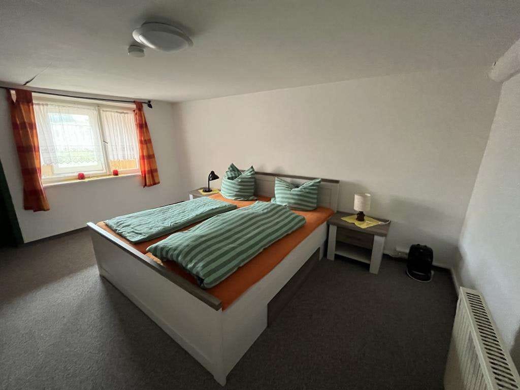 Immobilie in Meßstetten - "Margaretenhof" Beherbergungsbetrieb mit 18 Betten, Garten und Garage in Hossingen
 - Bild 4