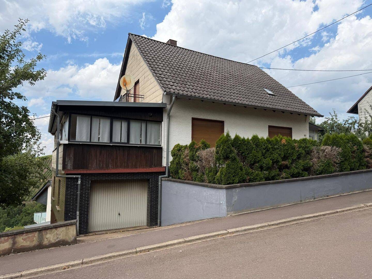 Immobilie in Serrig - Gepflegtes Einfamilienhaus in ruhiger Lage - Bild 2