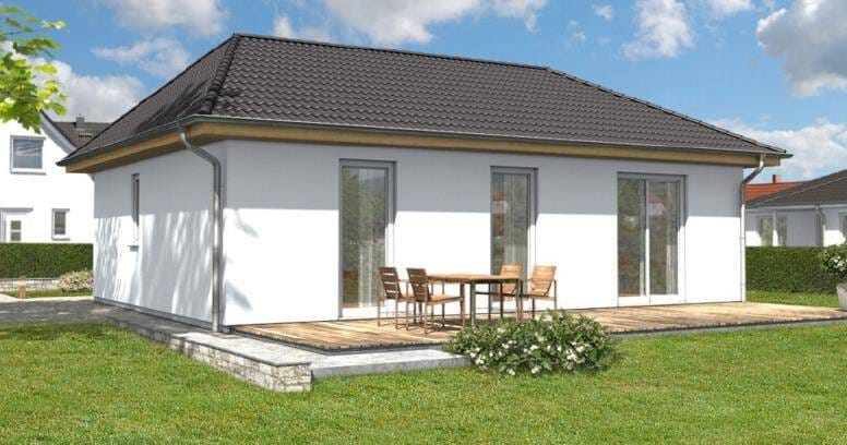 Immobilie in Harburg (Schwaben) - Ein Walmdachbungalow massiv, elegant Ihr Eigenheim schlüsselfertig T 76 - Bild 0