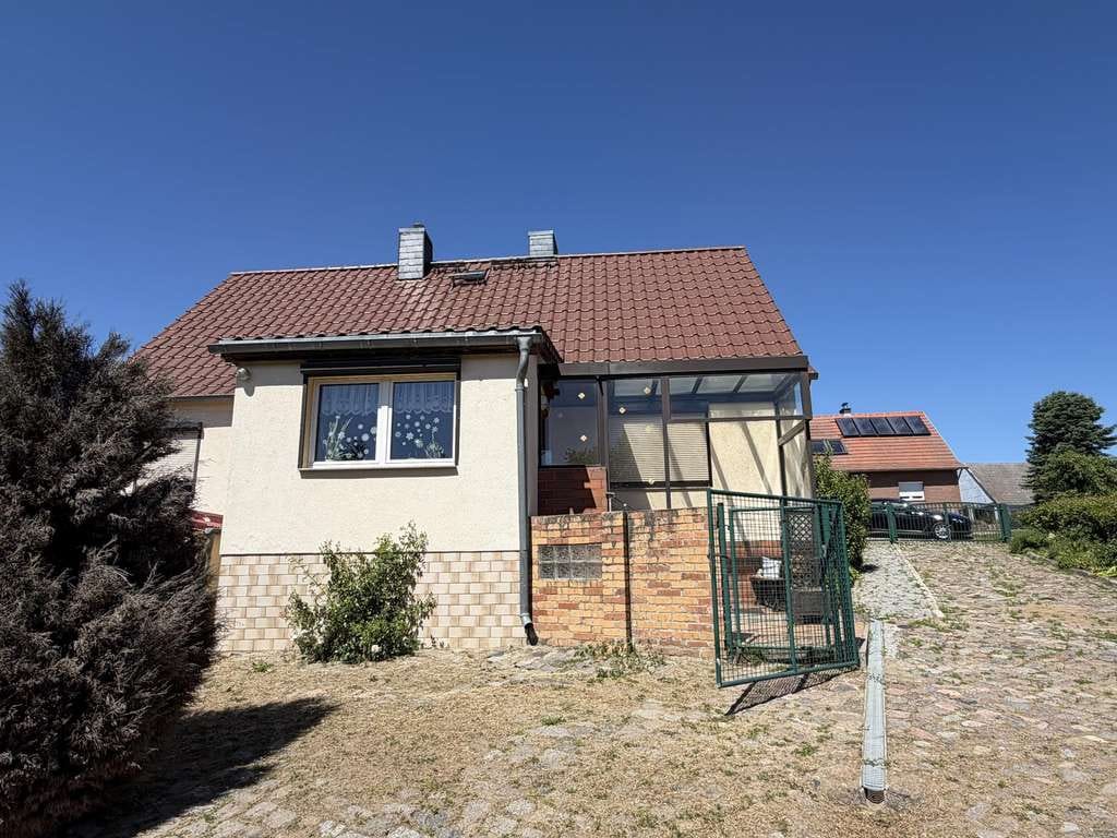 Immobilie in Pinnow - Einfamilienhaus zu verkaufen - Bild 1