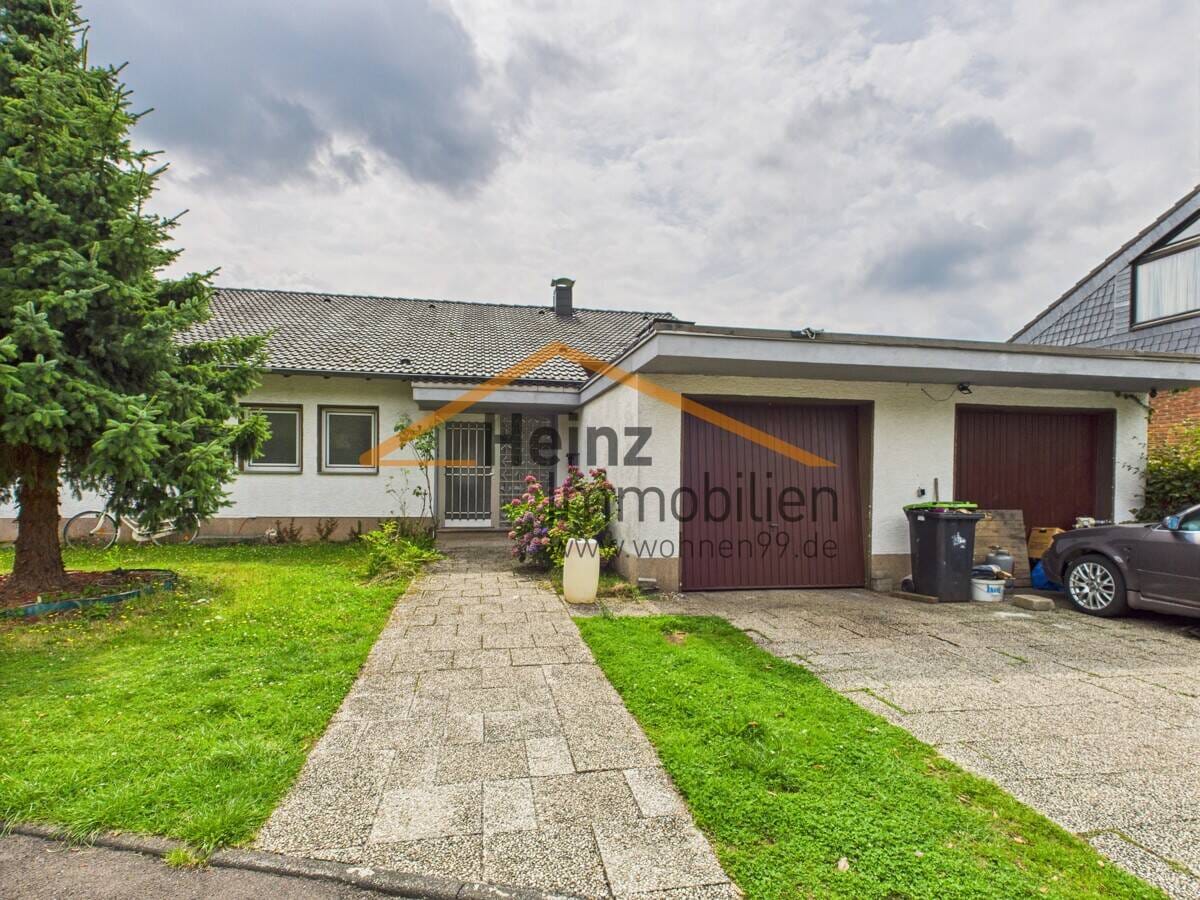 Immobilie in Odenthal - Großzügiges Zweifamilienhaus in Voiswinkel - beste Wohnlage garantiert! - Bild 1