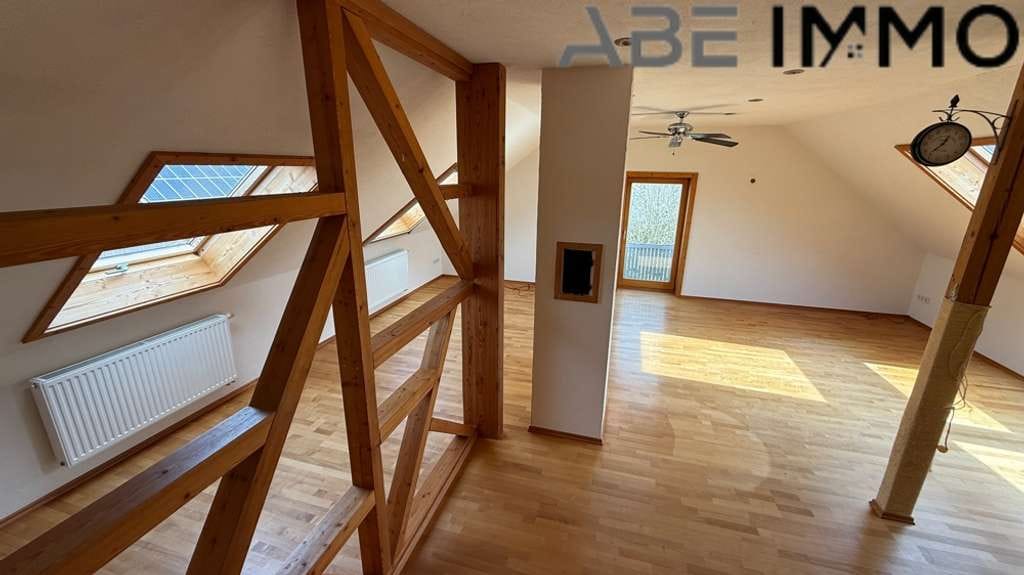 Immobilie in Jettingen-Scheppach - Mehrgenerationenhaus mit Werkstatt & PV – Wohnen, Arbeiten & Investieren vereint! - Bild 0