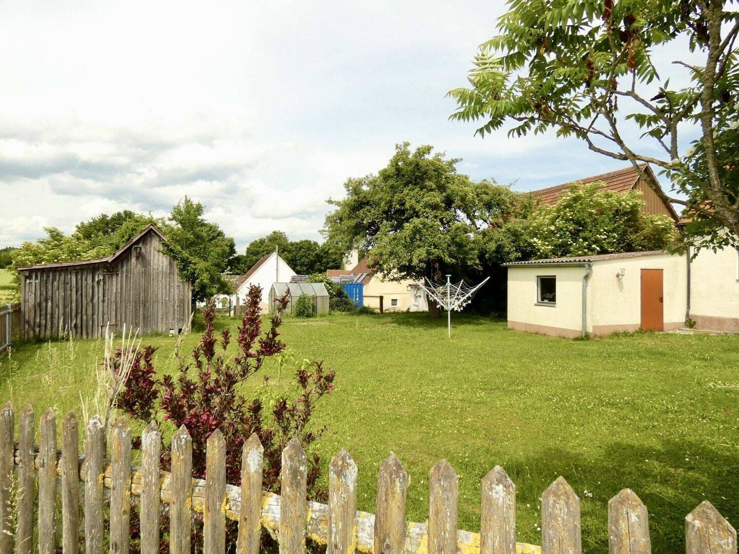 Immobilie in Bissingen - Kinderparadies mit ruhigem Dorfleben statt hektischem urbanen Familienangebot - Bild 4