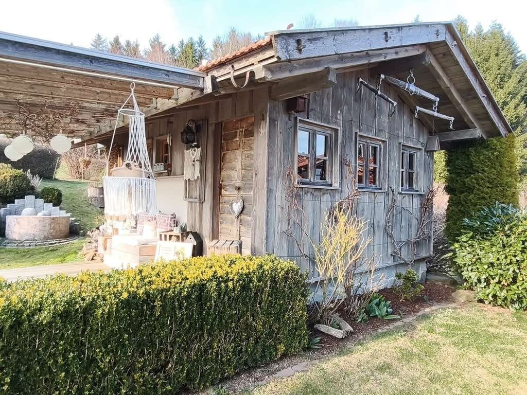 Immobilie in Gotteszell - Modernisiertes Einfamilienhaus m. herrlichem Panoramablick in naturnaher Wohnlage b. Gotteszell - Bild 2