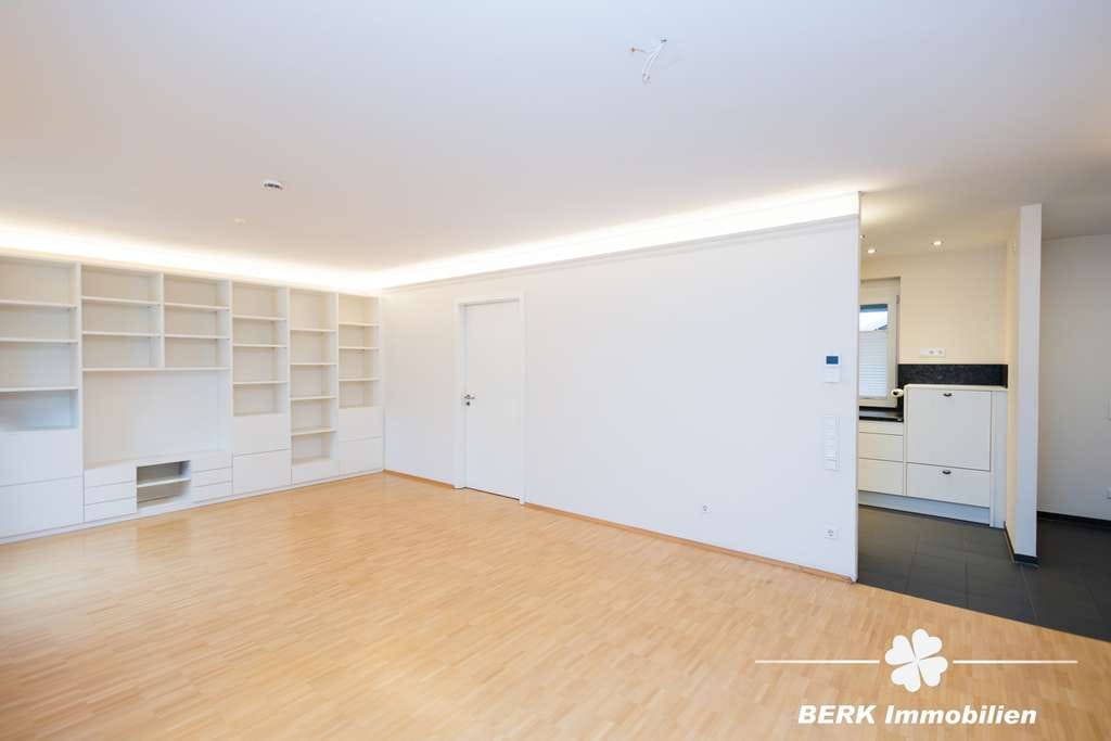 Immobilie in Stockstadt am Main - BERK Immobilien – Komfort trifft Lage: Barrierearme Eigentumswohnung mit Balkon - Bild 1