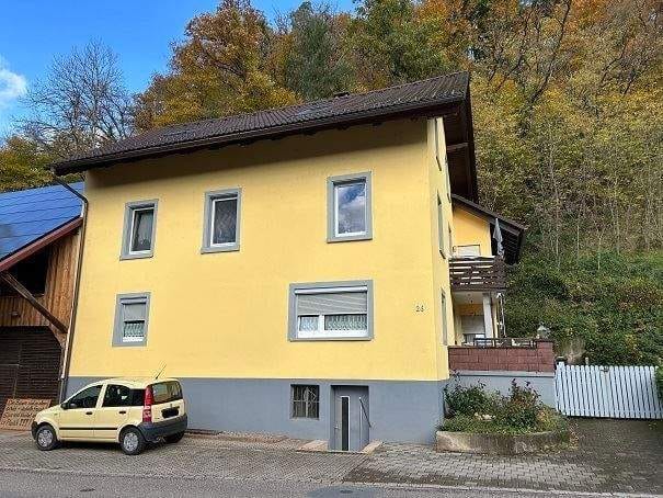 Immobilie in Kleines Wiesental - Großzügige 3-Zimmer-Dachgeschosswohnung in kleiner Einheit - Bild 2