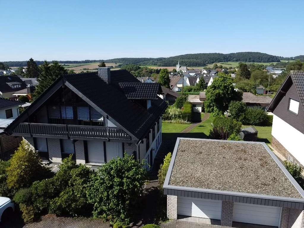 Immobilie in Helferskirchen - Wohnhaus in Helferskirchen mit Einliegerwohnung und Garten (Privatverkauf) - Bild 0