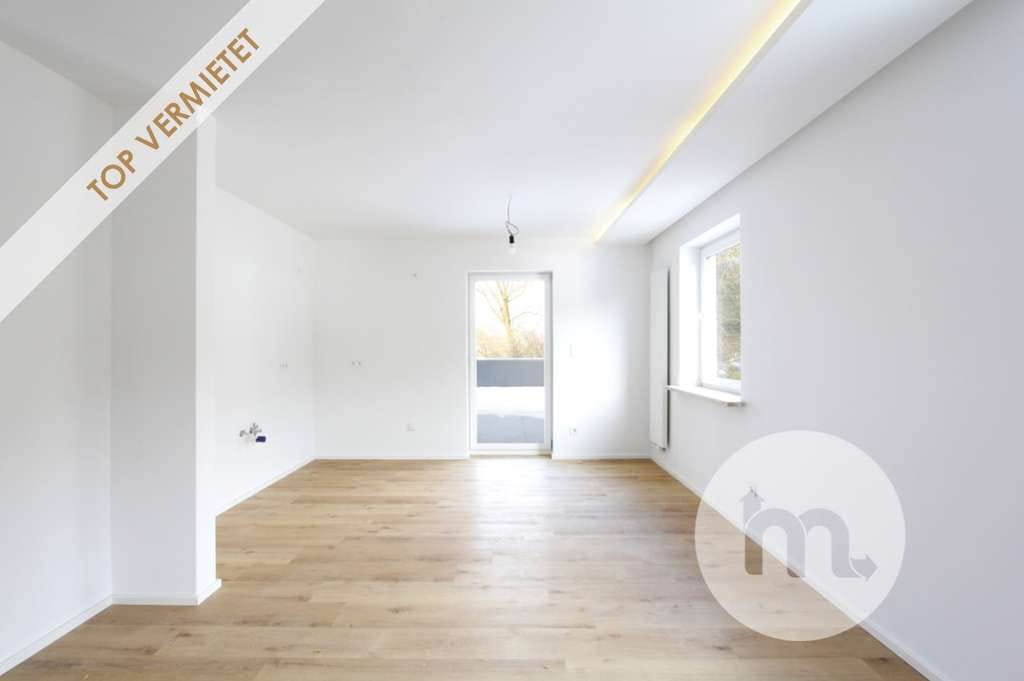 Immobilie in Bad Abbach - Vermietete, kernsanierte Wohnung mit riesiger Dachterrasse + inkl. Bauträgergarantie - Bild 0