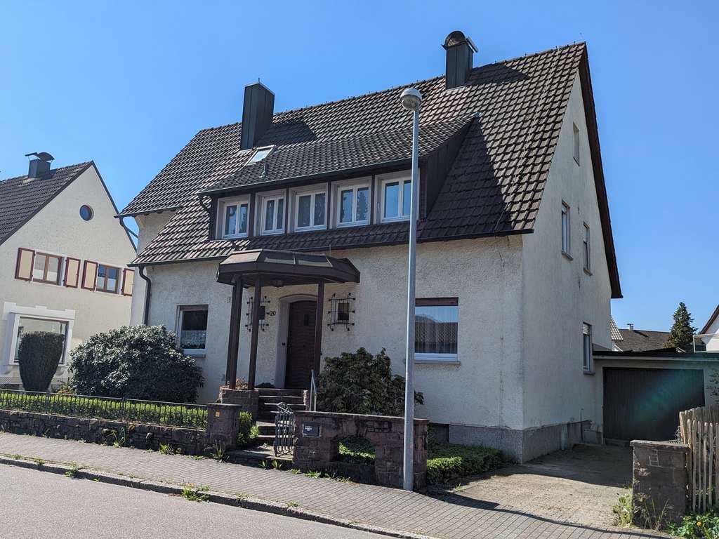 Immobilie in Bühl - Familienglück in begehrter Lage! - Bild 1
