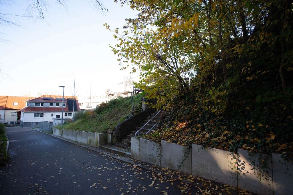 Immobilie in Backnang - 4,5-Zimmer-Wohnung in bester Lage Backnangs – großzügig, sofort verfügbar und mit viel Potenzial - Bild 2