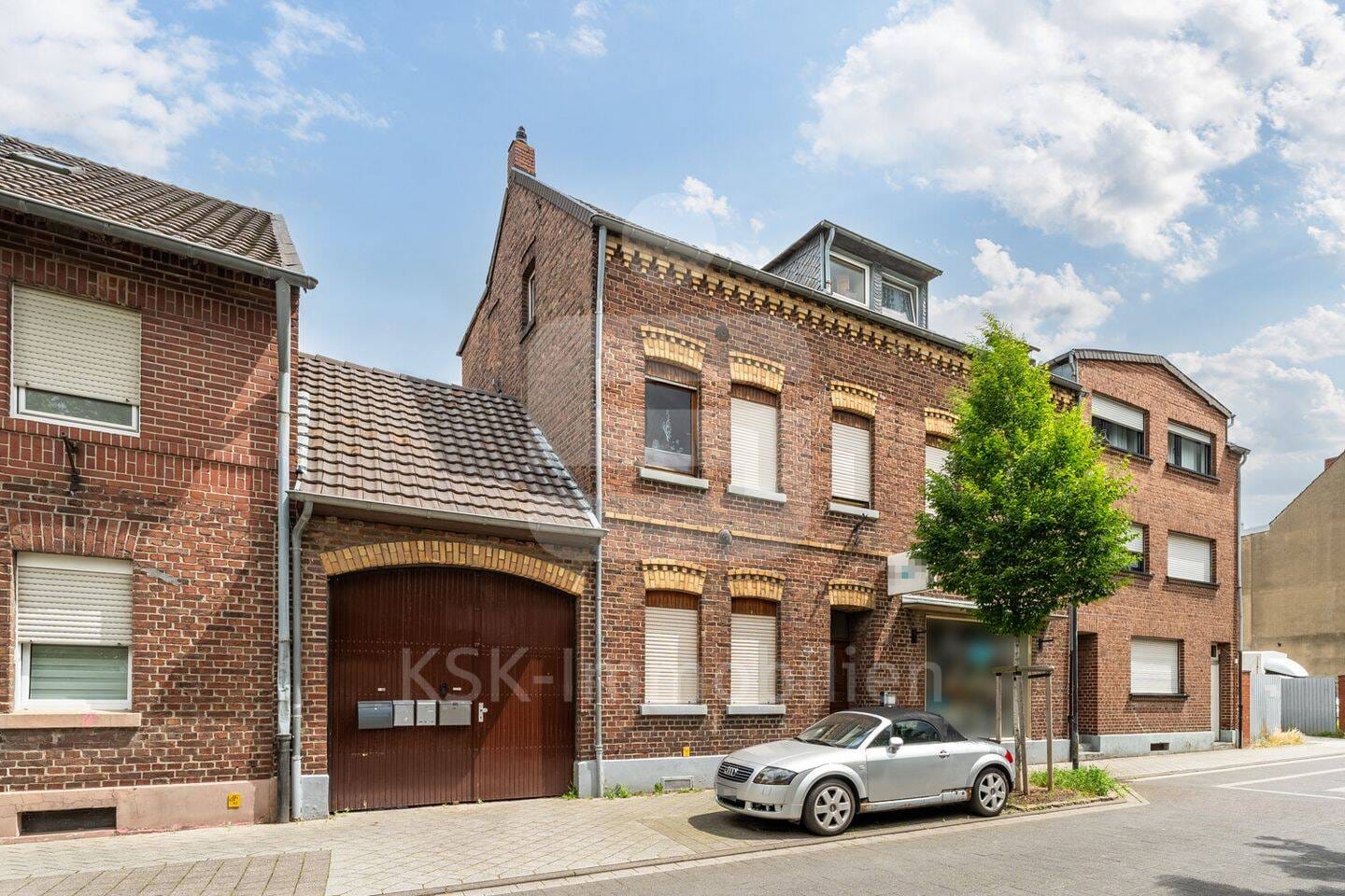 Immobilie in Elsdorf - Investieren Sie in Steine - Wohn-/Geschäftshaus in zentraler Lage von Elsdorf mit Potenzial. - Bild 1