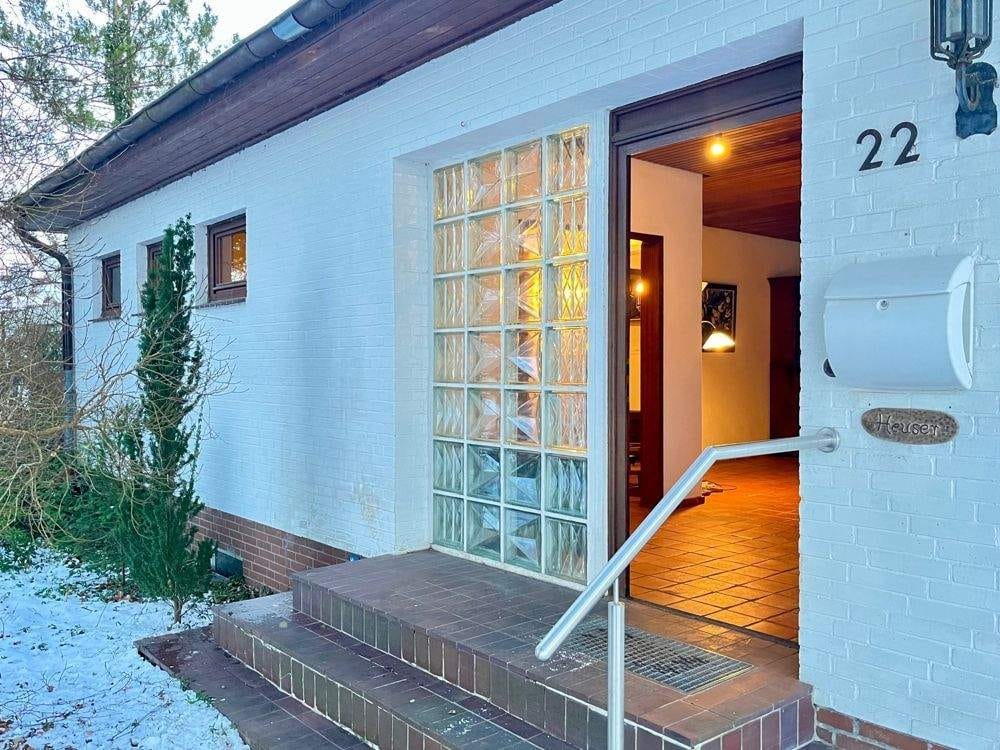 Immobilie in Schwentinental - Großes Einfamilienhaus im schönen Schwentinental - Bild 0