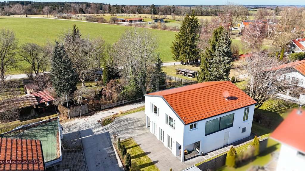 Immobilie in Irsee - Sehr gepflegtes Ein- oder Zweifamilienhaus in ruhiger Ortsrandlage - Bild 1