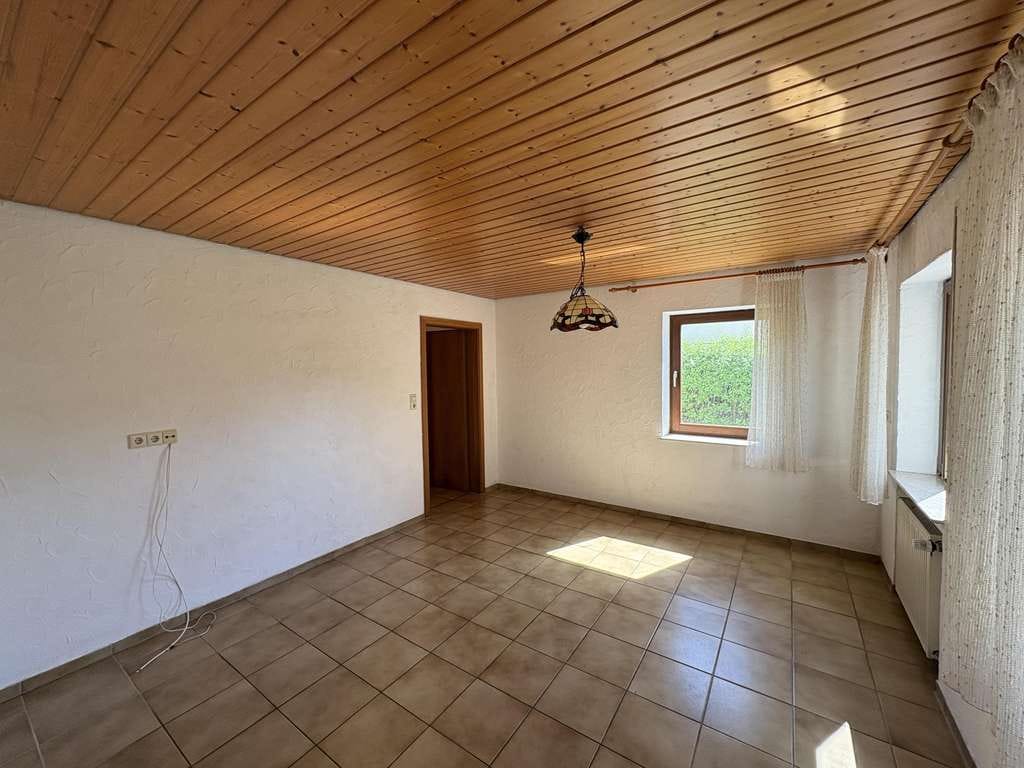 Immobilie in Rot an der Rot - Gemütliches Einfamilienhaus in Rot a.d. Rot/ Ellwangen - Bild 1