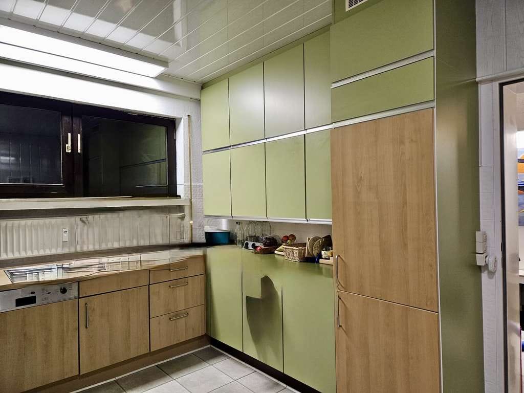 Immobilie in Hofgeismar - 🏡 Wohnen wie im eigenen Haus – 175 m² Wohnfläche, Souterrainwohnung & sonniger Innenhof in Hofgeism - Bild 1