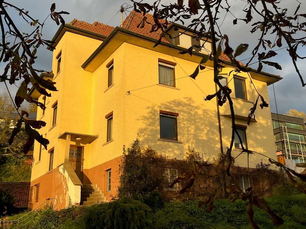 Immobilie in Plochingen - Stilvolles 2-Familienhaus in ruhiger Aussichtslage von Plochingen - Bild 3