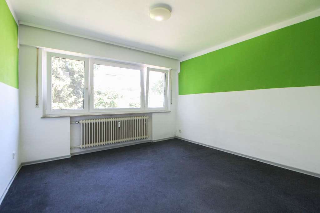 Immobilie in Filderstadt - 3-Zimmer-Wohnung im Hochparterre mit 2 Balkonen in Filderstadt-Bernhausen - Bild 2