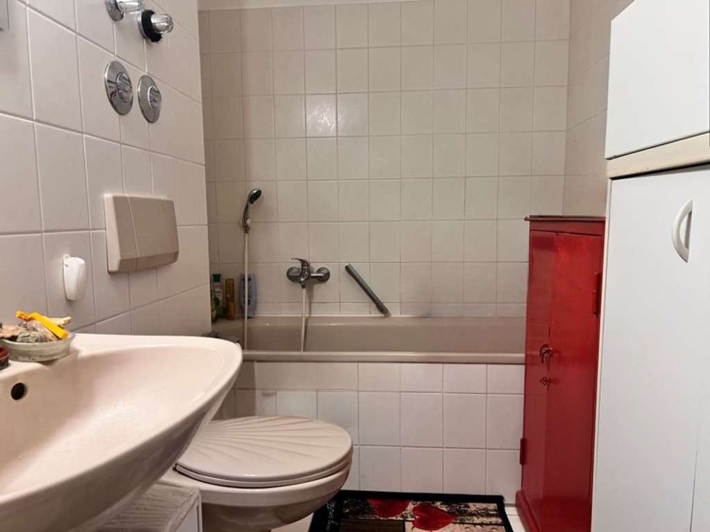 Immobilie in Fürth - Die Lage macht´s ...
Vermietete 1 Zimmer Wohnung mit Panoramafenster ... - Bild 3