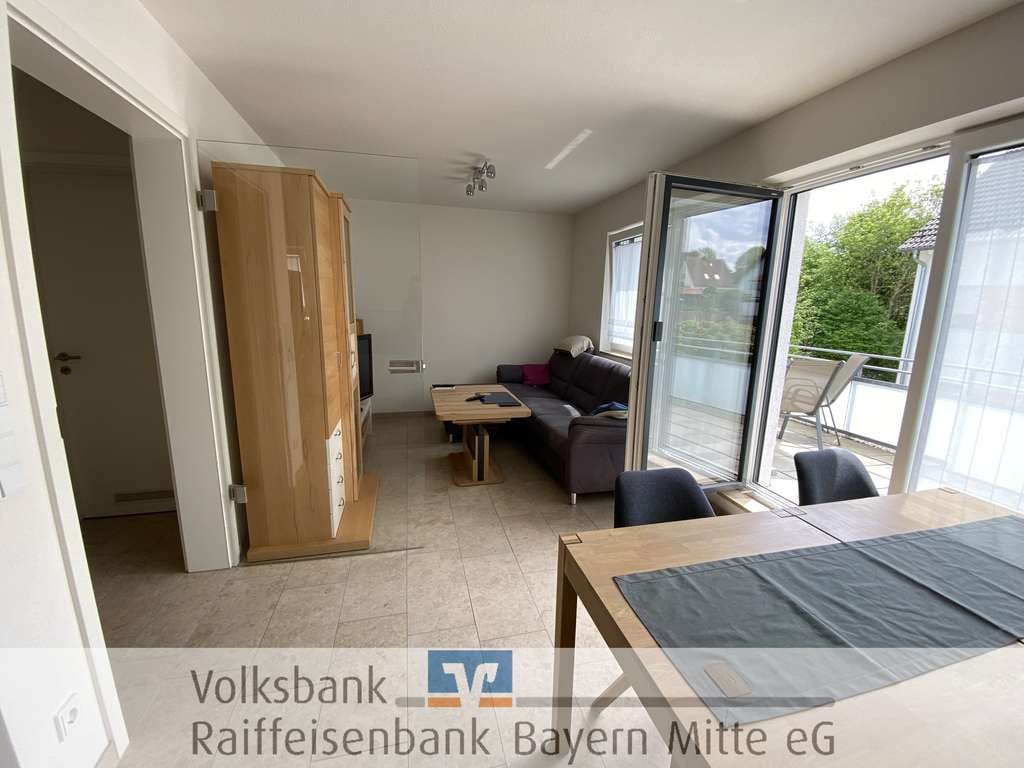 Immobilie in Au in der Hallertau - Attraktive 2-Zimmer-Wohnung mit großem Balkon und zwei Stellplätzen! - Bild 0