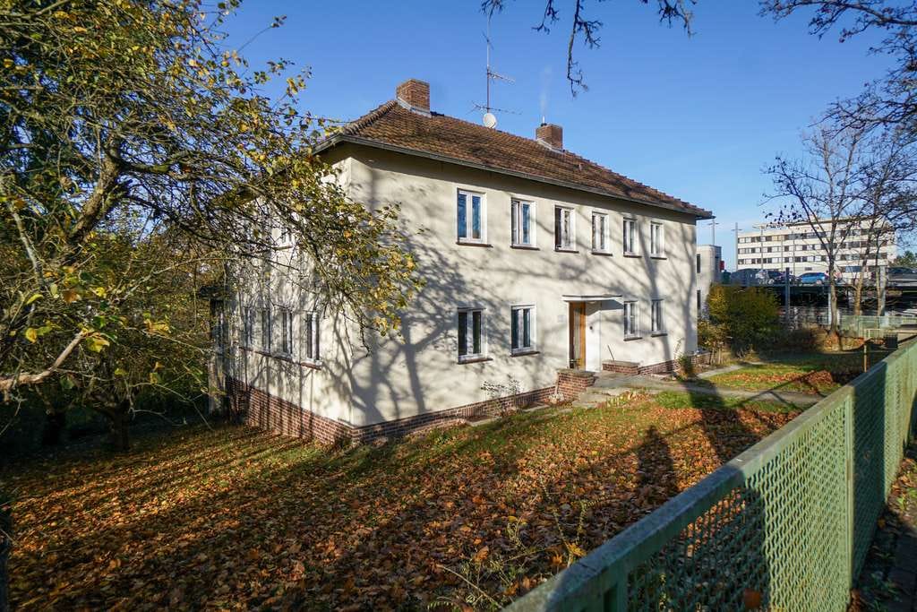 Immobilie in Bad Wildungen - Zentral. Mit Weitblick. Ehemaliges Pfarrhaus mit außergewöhnlichem Grundstück in Bad Wildungen - Bild 1