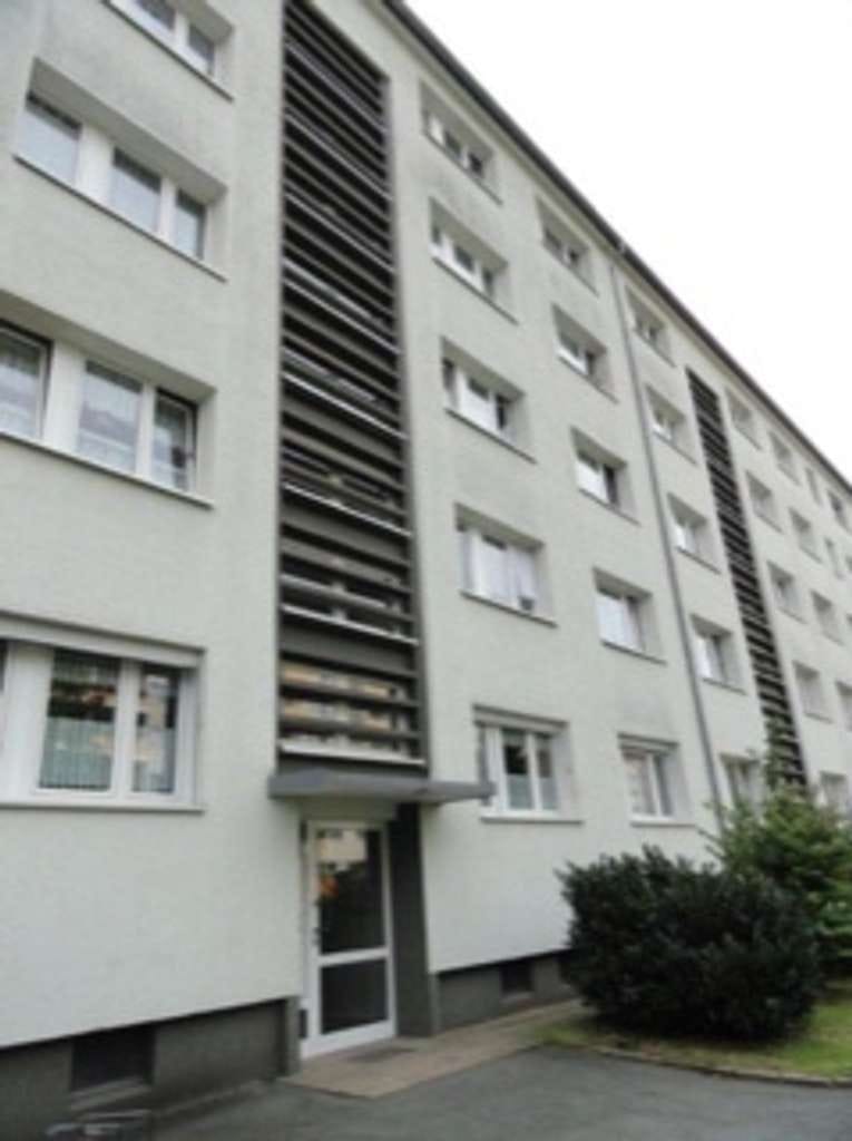 Immobilie in Lichtenstein/Sachsen - sanierte 2,5-Zimmer-Wohnung: Ihr Wohlfühl-Zuhause oder solide Kapitalanlage in Lichtenstein - Bild 0