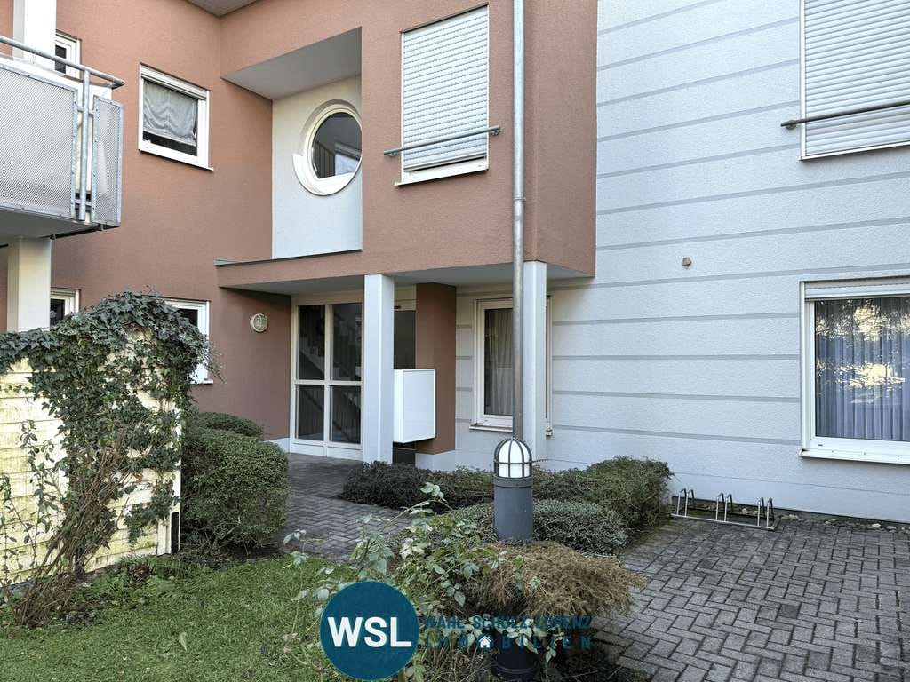 Immobilie in Wendlingen am Neckar - Für Kapitalanleger: 3-Zi.-Wohnung mit Balkon & Stellplatz im Freien in Innenstadtlage von Wendlingen - Bild 3