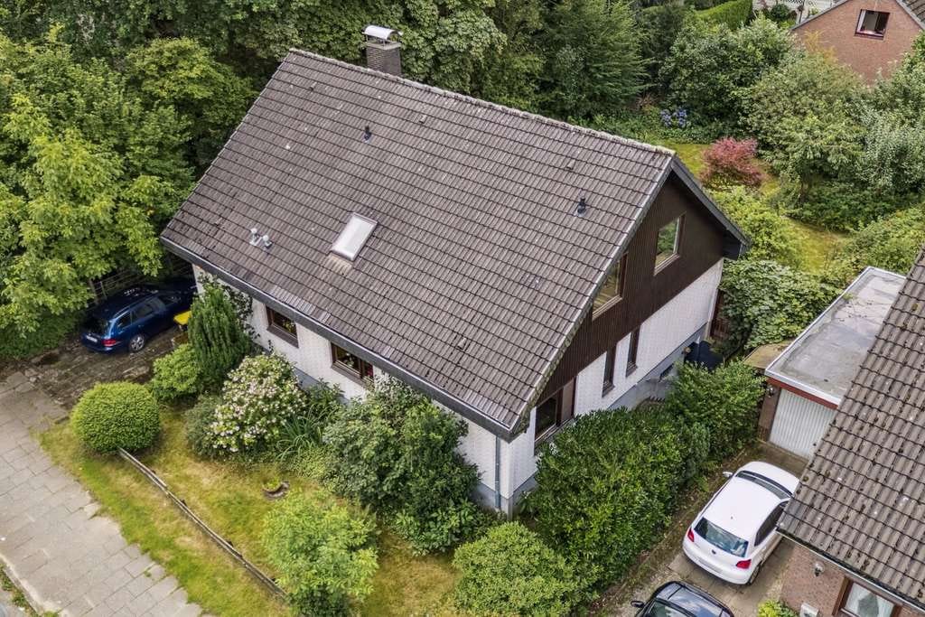 Immobilie in Braak - Schönes Meiendorf: Großes Wohnhaus mit 8 Zimmern sowie Vollkeller und schönem Garten - Bild 1