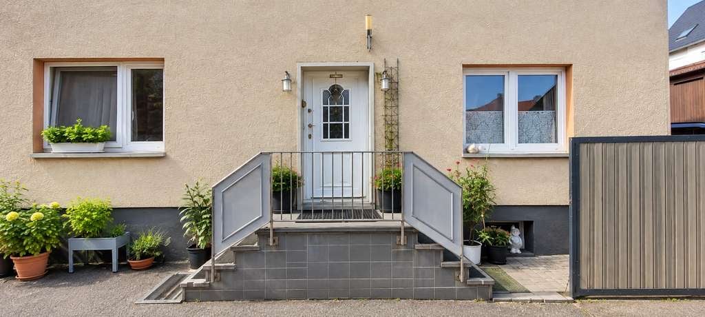 Immobilie in Großrinderfeld - Viel Platz für Familie, Werkstatt & Fahrzeuge – Hofanwesen mit Scheune und Werkstatt - Bild 4