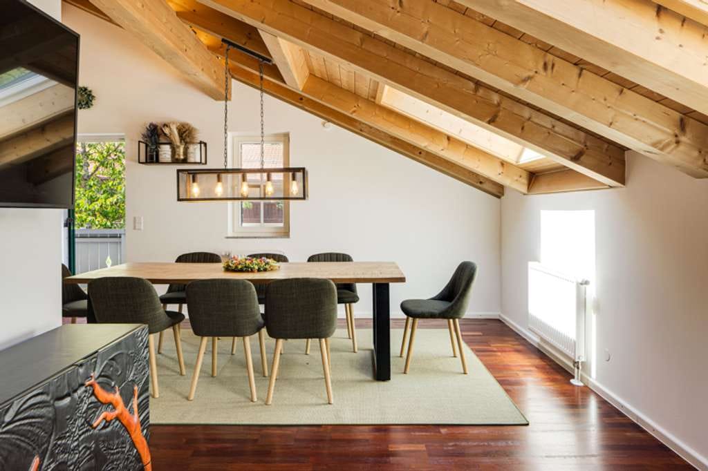 Immobilie in Bad Wiessee - Dachgeschosswohnung mit zwei Balkonen - Bild 1
