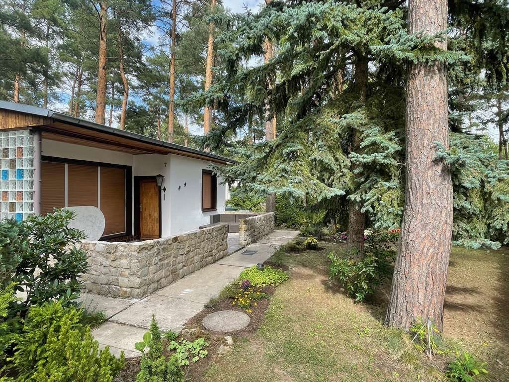 Immobilie in Gommern - Wochenendgrundstück mit Bungalow und Garage - Bild 0
