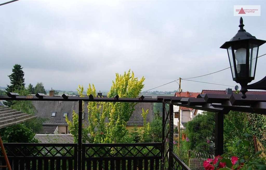 Immobilie in Reinsdorf - Reinsdorf bei Zwickau: Gepflegtes Einfamilienhaus mit Keller, Garage, Garten & Waldnähe – 3 Zimmer - Bild 3