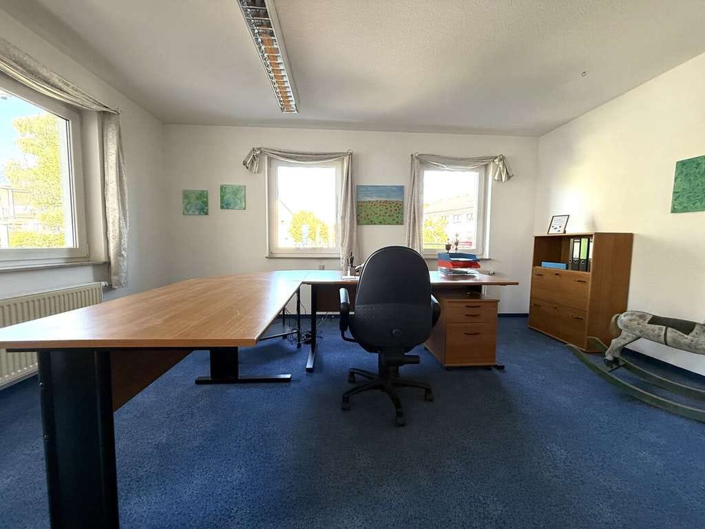Immobilie in Gschwend - OBERGESCHOSSWOHNUNG/BÜRO IN ZENTRALER WOHNLAGE! - Bild 4
