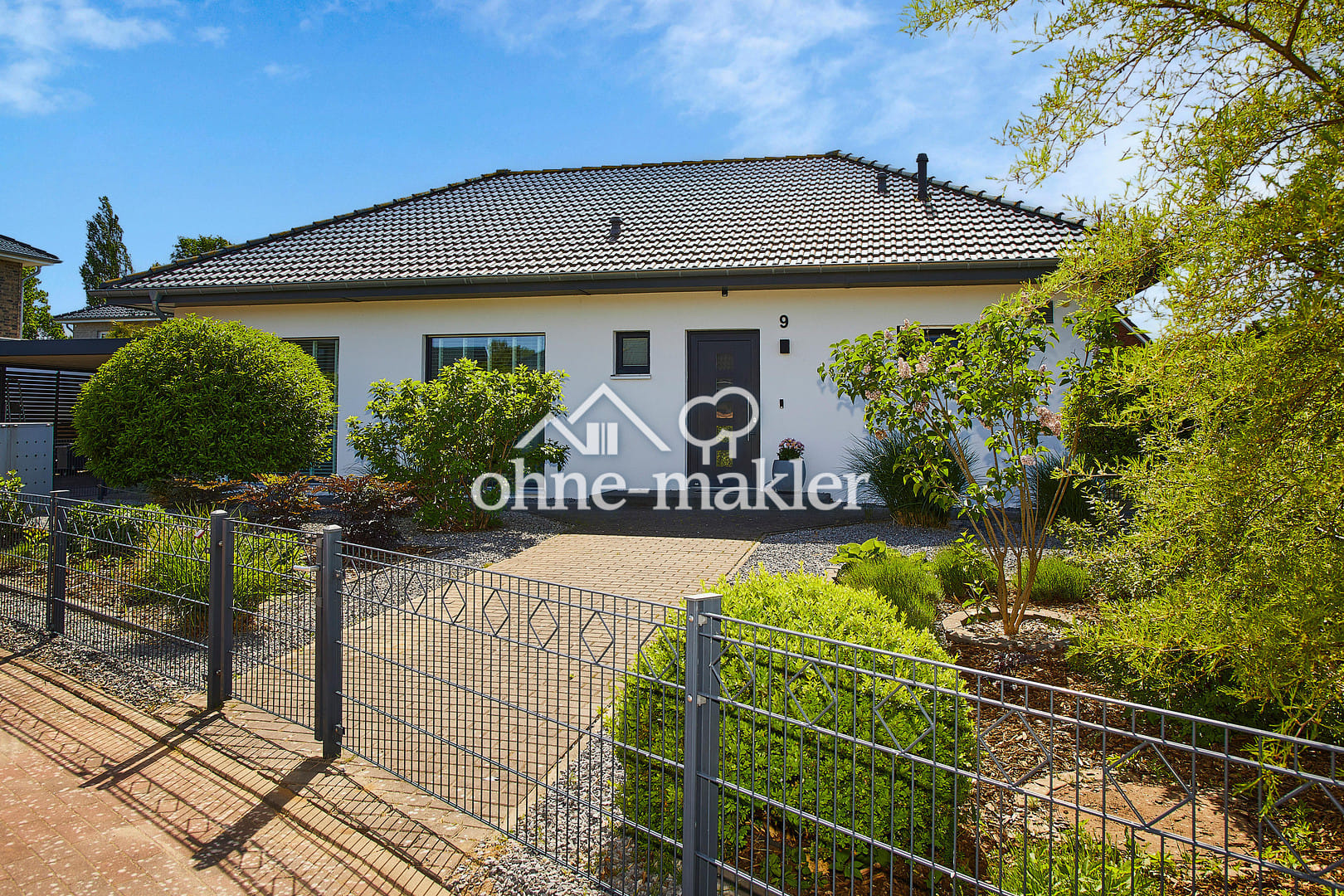 Immobilie in Nützen - Modernes Wohnen auf einer Ebene – Energieeffizienter Bungalow mit Traumgarten vor den Toren Hamburgs - Bild 0