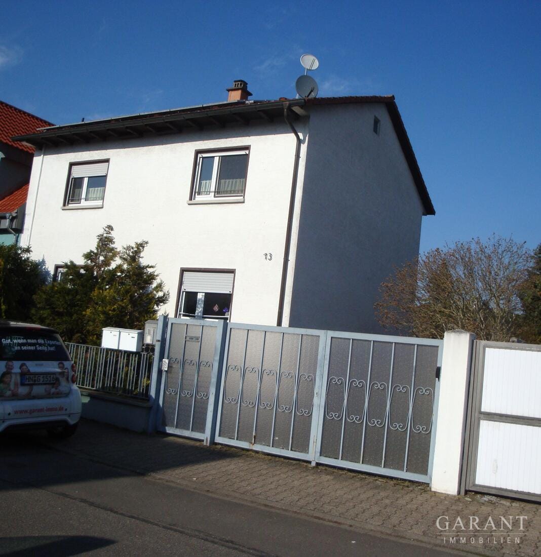 Immobilie in Altlußheim - ** Willkommen in Ihrer Wohlfühl - Oase ... Ein-/ oder Zweifamilienhaus in ruhiger begehrter Lage** - Bild 0