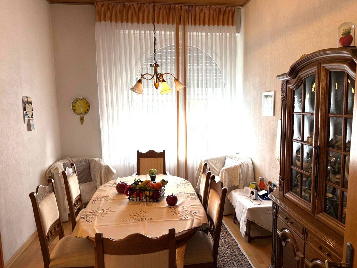 Immobilie in Ahlen - Provisionsfrei vom Eigentümer in der Ahlener Innenstadt, eine 3-Zimmer Erdgeschosswohnung (4 Zimmer möglich) in einem sehr gepflegten 3-Familienhaus.  - Bild 2