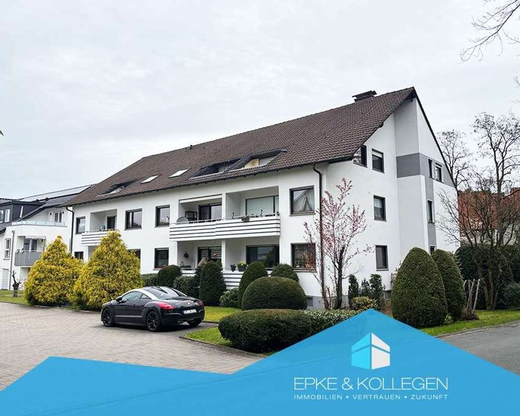 Immobilie in Oerlinghausen - Dachloggia // Stellplatz // kleinere Renovierungen notwendig - Bild 0