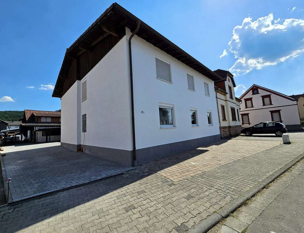 Immobilie in Bruchmühlbach-Miesau - Gepflegtes 1- bis 2-Familienhaus in gefragter Lage von Bruchmühlbach-Miesau - Bild 2