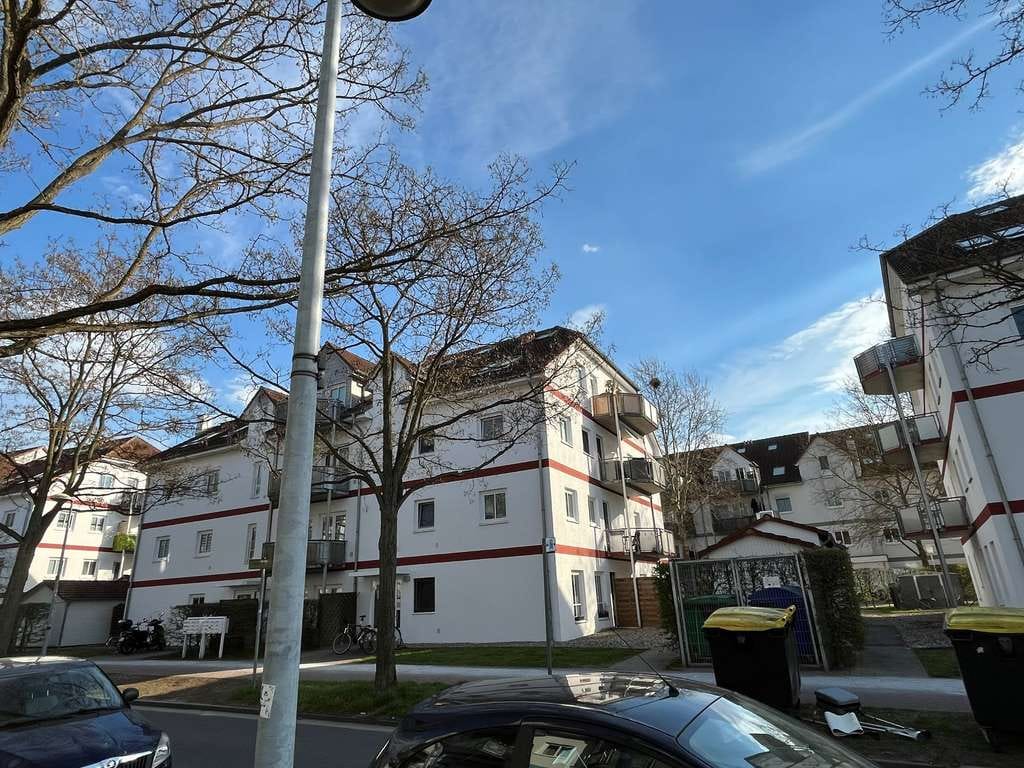 Immobilie in Blankenfelde-Mahlow - Vermietete Wohnung mit Balkon und Stellplatz, in ausgezeichneter Wohnlage. - Bild 1