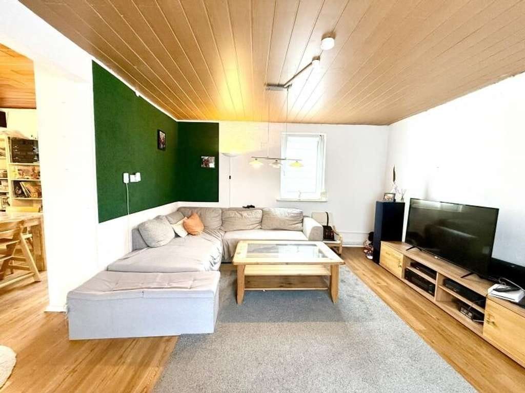 Immobilie in Guntersblum - ** Wohnen mit Perspektive – Einfamilienhaus inklusive Baugrundstück ** - Bild 1